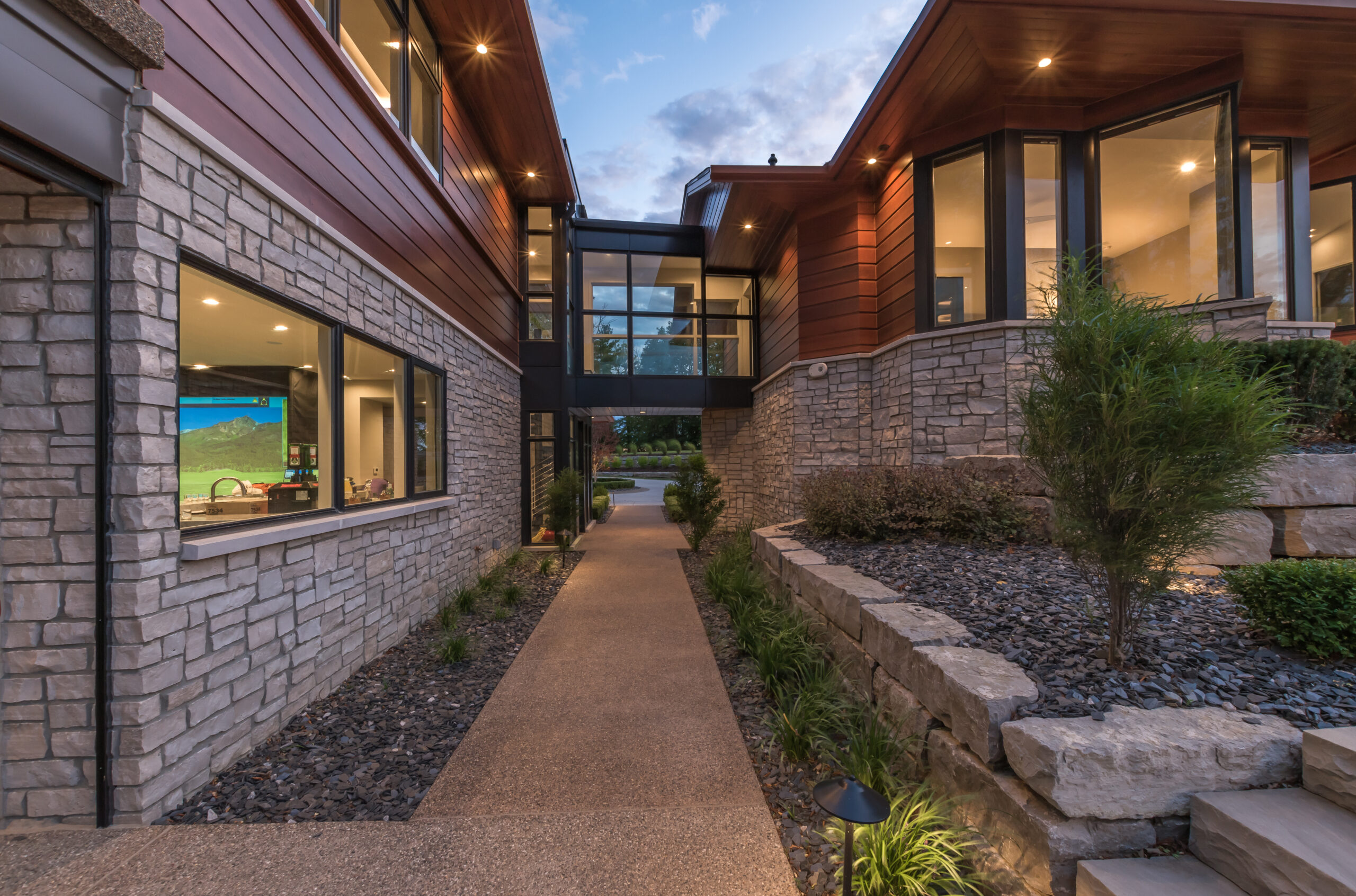High Performance Window Systems Tailored for Each Projects
